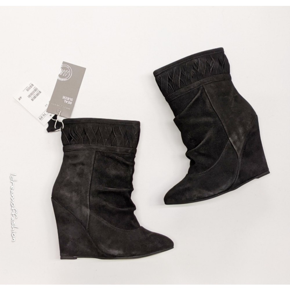 H&M Premium Quality Suede Ruched Scrunch Slouchy Wedge Ankle Boots Size 5.5